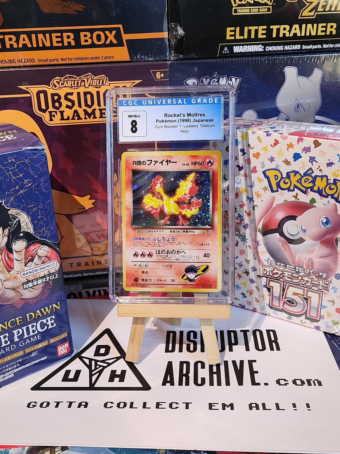 CGC 8 Pokémon 1998 NM/Mint Rocket's Moltres Holo Japanese